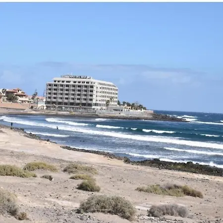 Let's Go To The Villa *